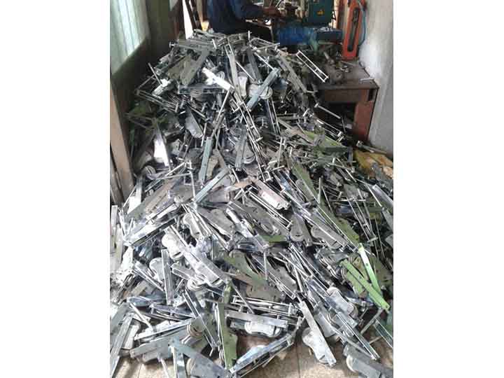 壓繩機構